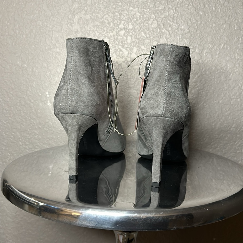 Sam & Libby size 9 gray ankle bootie - Picture 4 of 5